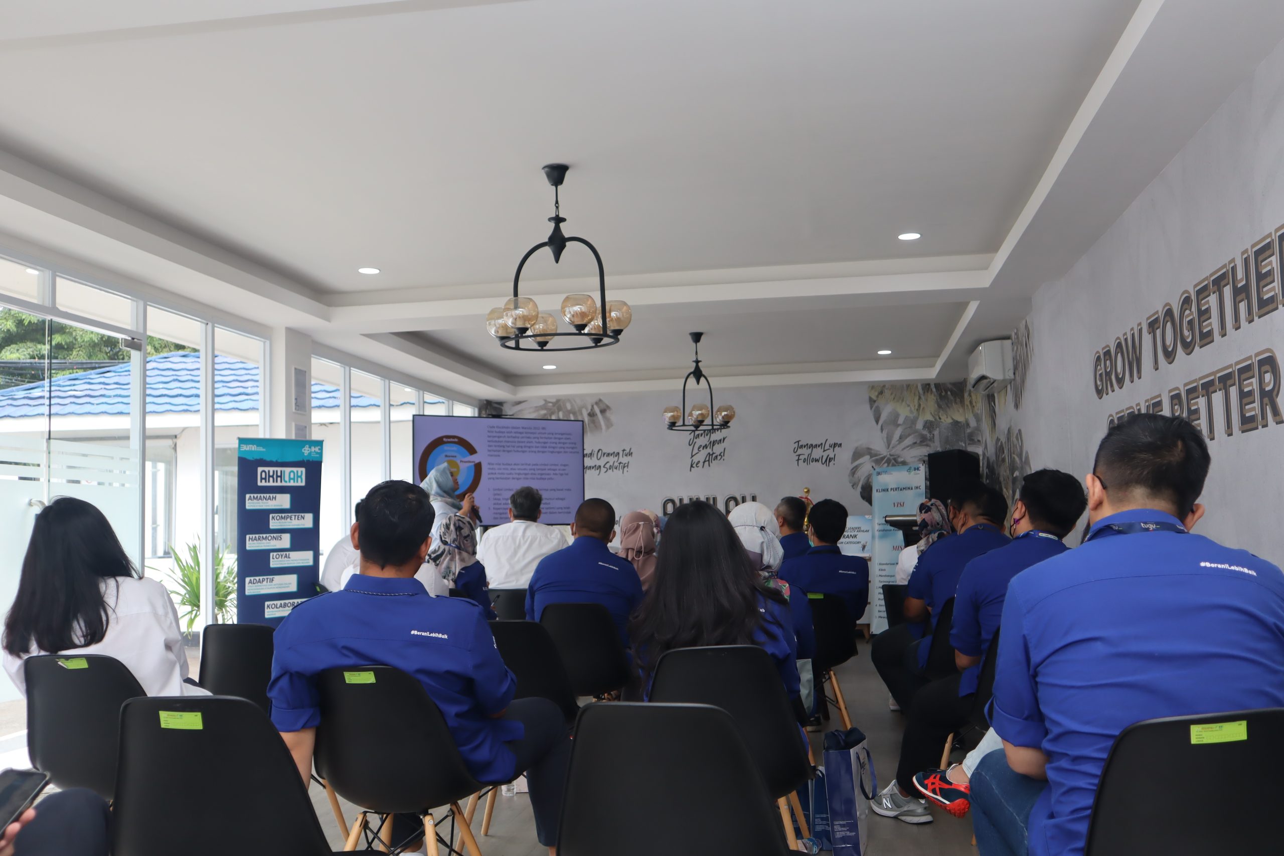 Benchmarking Tugu Insurance ke Klinik Pertamina IHC